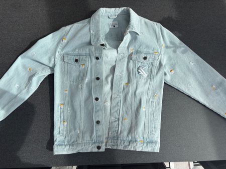 Veste en jean Kani fleurs brodées bleu clair Taille L neuf