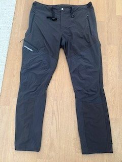 Patagonia Softshell-Hose, anthrazit, Gr. 34