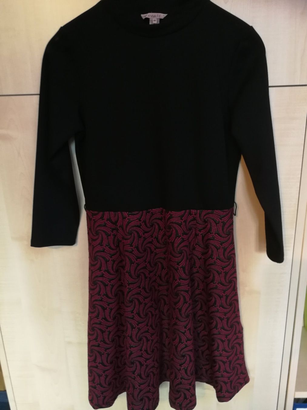 Zalando Robes: Kleid Zalando – D'occasion à Lauterbrunnen par MassimoNr.01