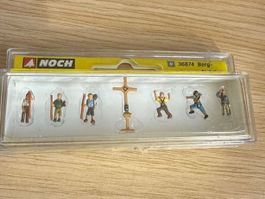 NOCH N Bergwanderer m Gipfelkreuz