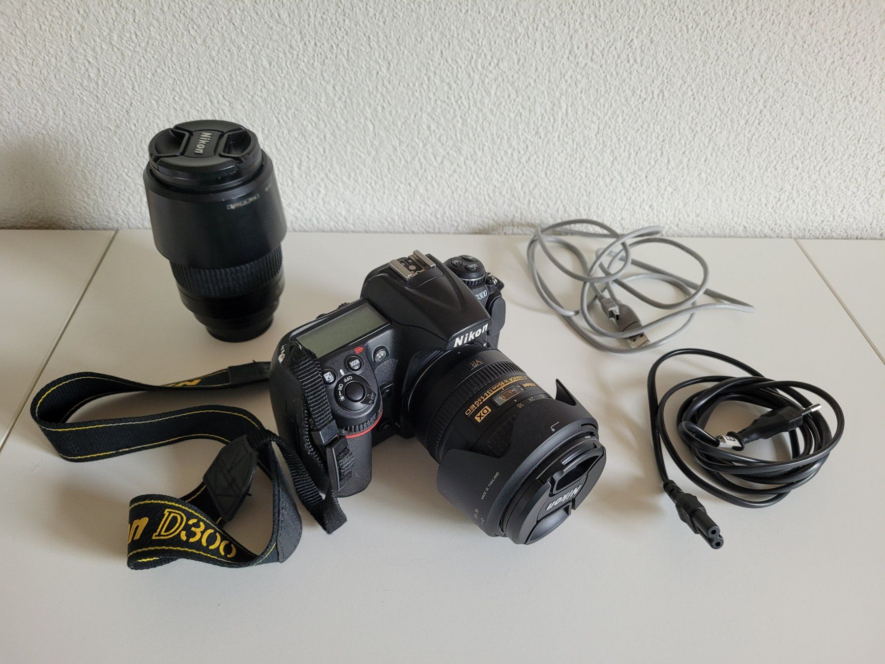 Nikon Kamera: Digitalkamera Nikon D300 – Gebraucht aus Unterseen von Silberflieder