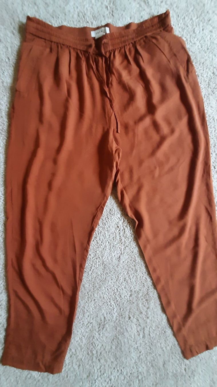Skunkfunk Pantaloni: SKFK Hose Gr. 36 – Usato da Muotathal venduto da robin40