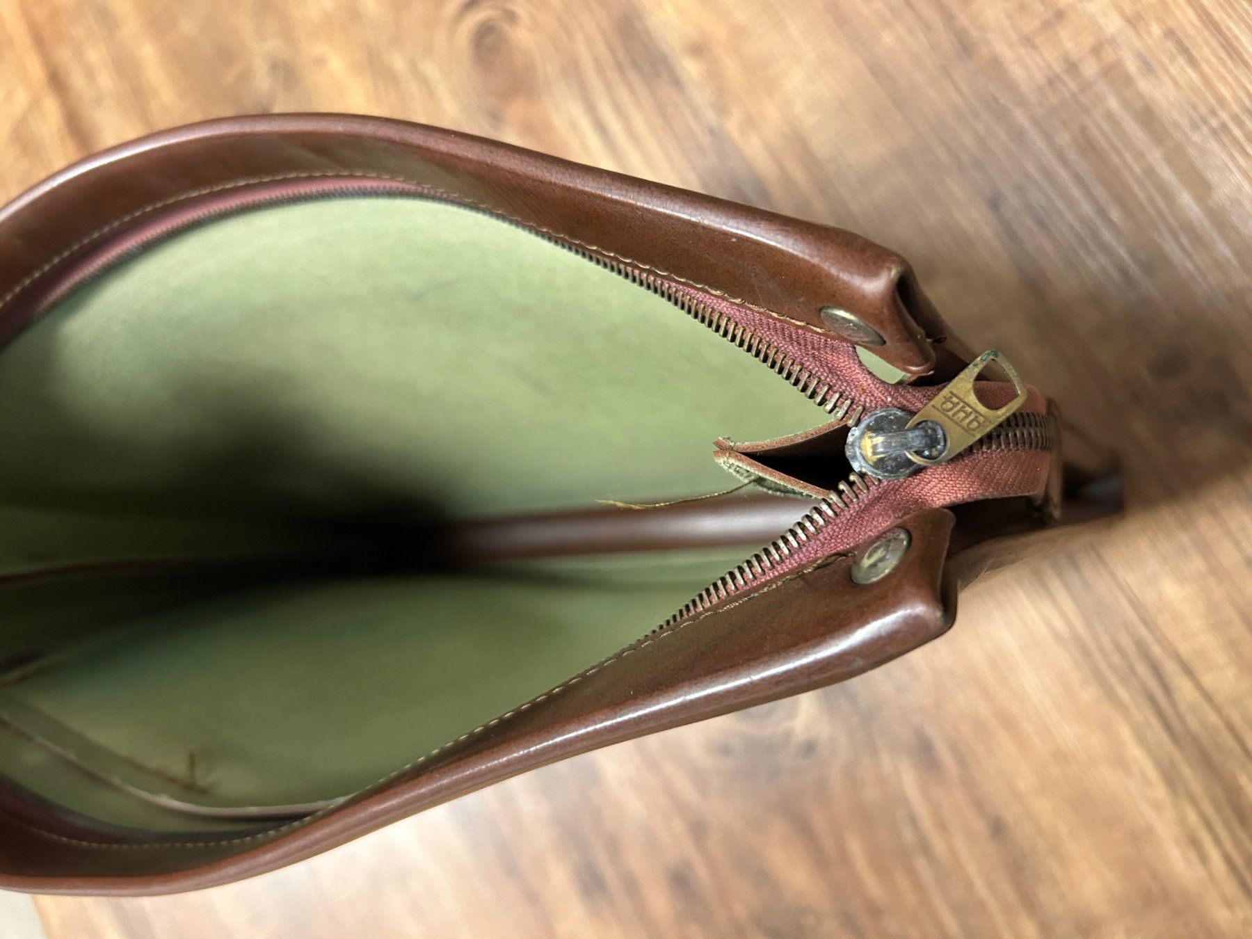 Valigie & Borse: Ledermappe Mappe mit Patina – Usato da Amriswil venduto da TheClavv 1