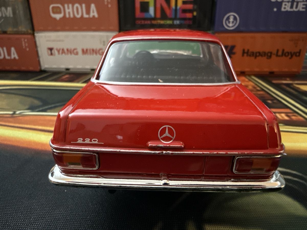 Mercedes-Benz Modellautos: Mercedes-Benz 220 – Neu (gemäss Beschreibung) aus Basel von Zomeg 7