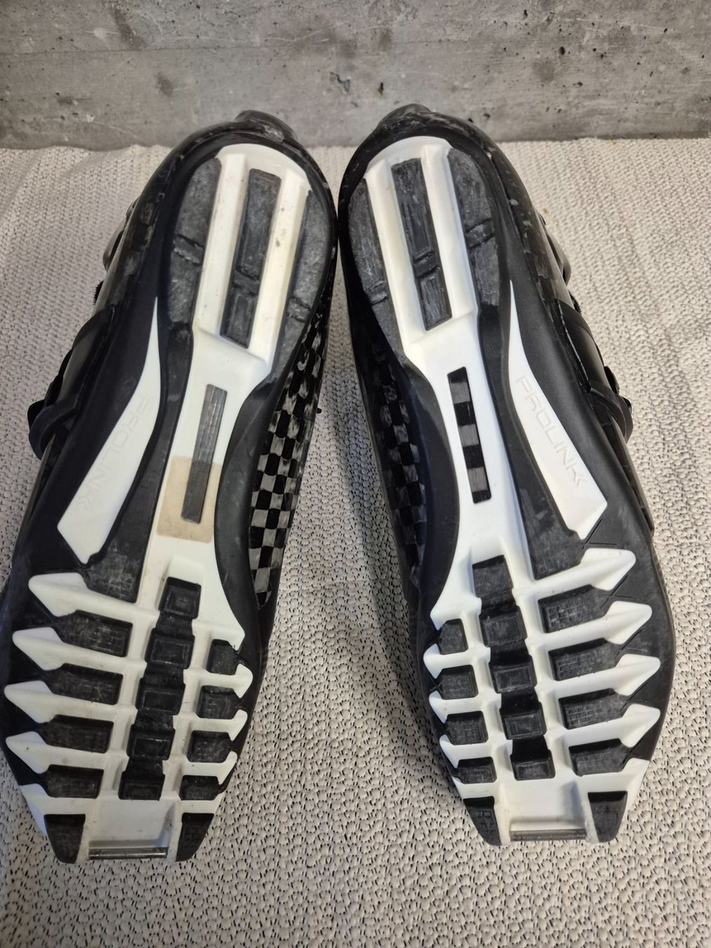 Atomic Scarpe da uomo: Skating-Langlaufschuhe Atomic – Usato da Vella venduto da Platetg13 5