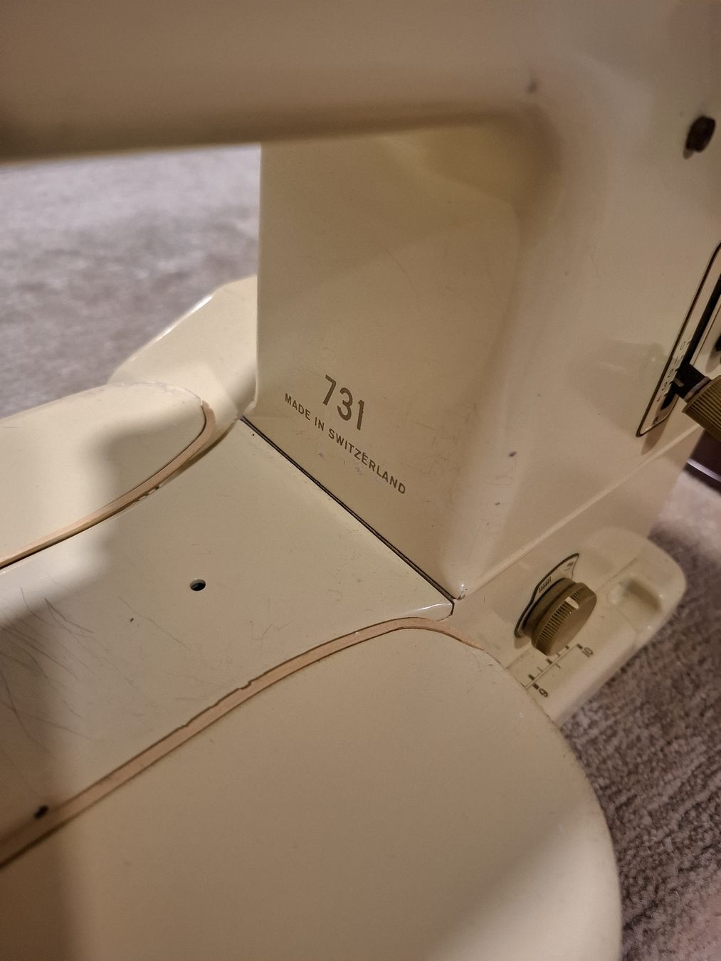 Bernina Macchine da cucire: Nähmaschine Bernina 731 – Usato da Lausen venduto da Devin- 5