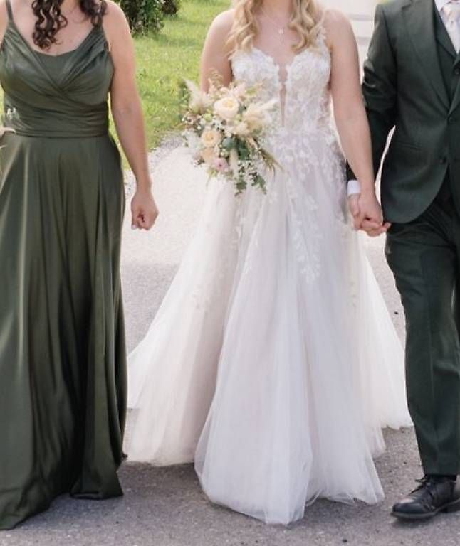 Robes: Hochzeitskleid Grösse 36 – D'occasion à Flawil par Blume513 2