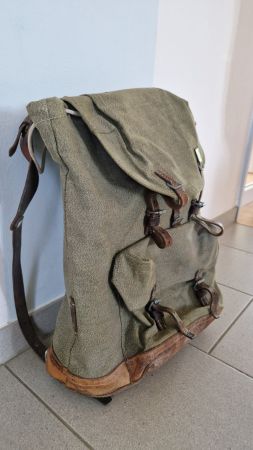 Militärrucksack der Schweizer Armee