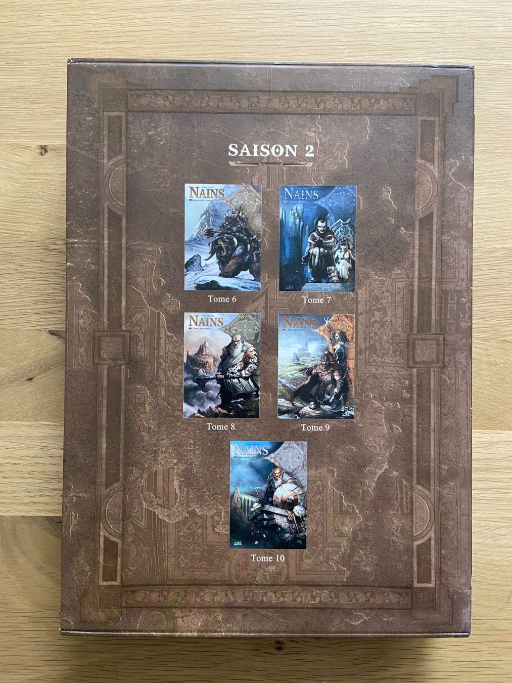 Comics: NAINS / SAISON 2 / COFFRET DE 5 ALBUMS – Gebraucht aus Corcelles-près-Payerne von 1562Comics 1