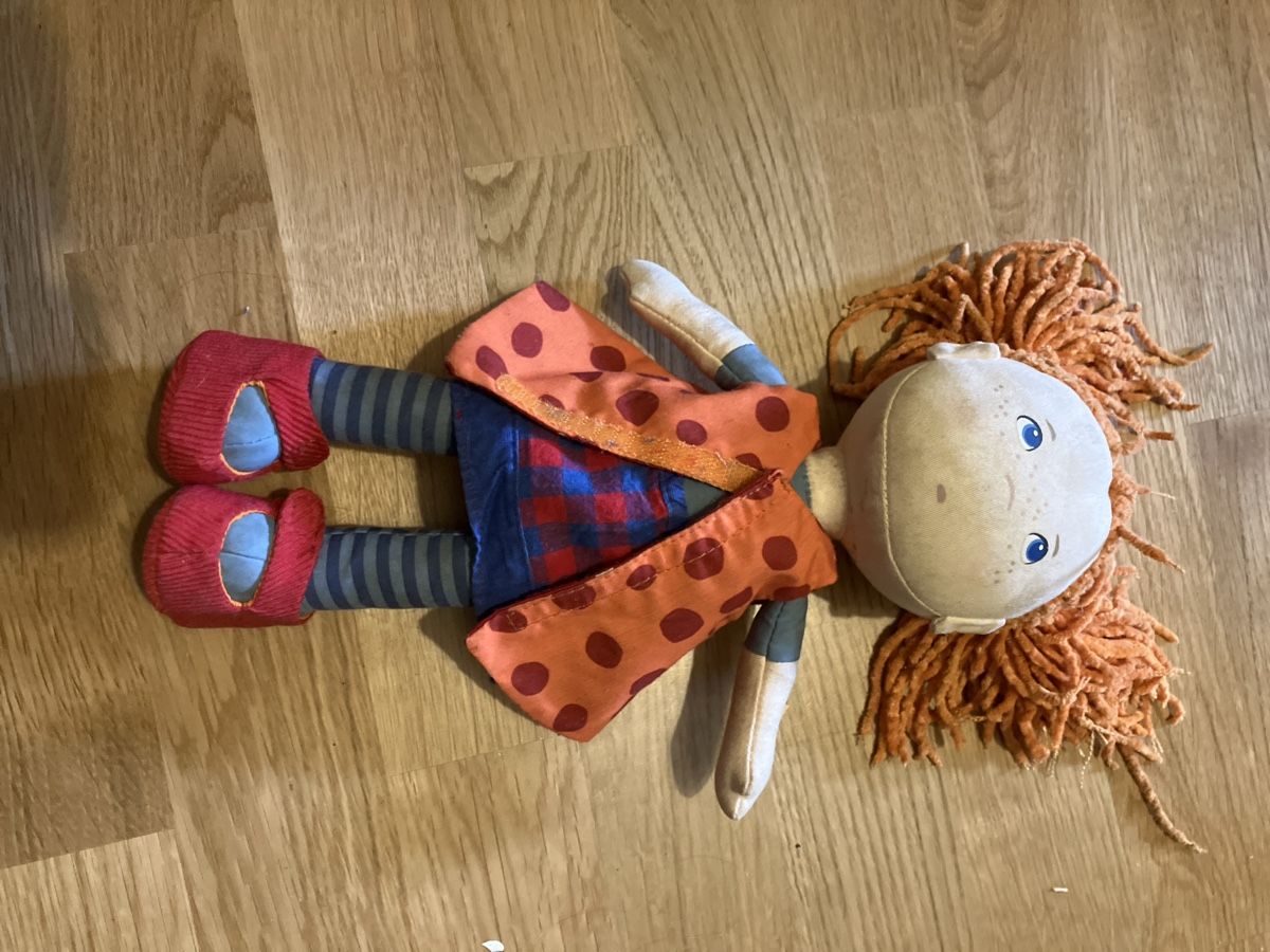 Puppen: Rag Doll with Clothes and Shoes and – Gebraucht aus Zürich von papperlapapp1