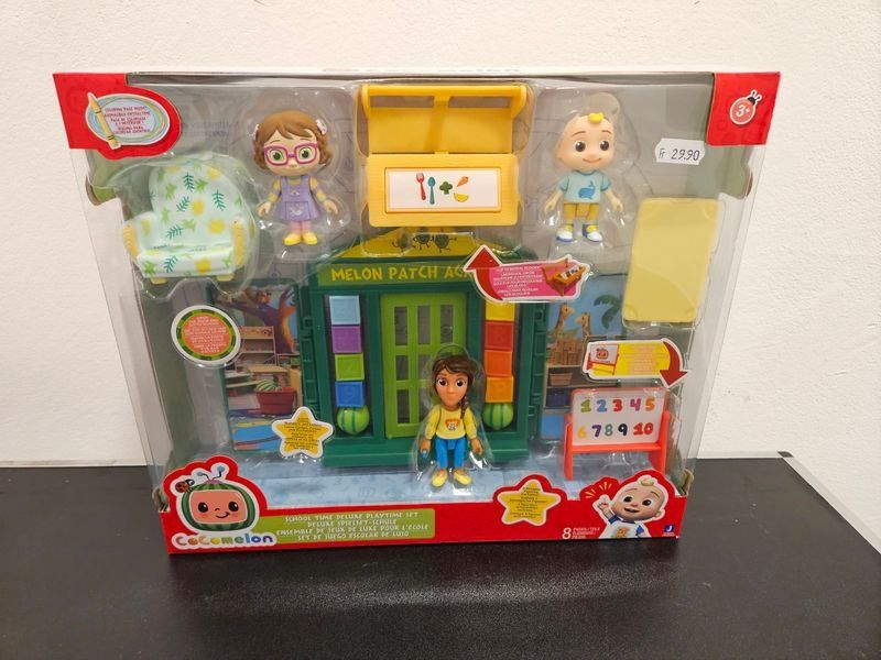 Spielzeuge: Neu - Cocomelon - Deluxe Spielset Schule – Neu und originalverpackt aus Dagmersellen von Jarsetz_Restposten