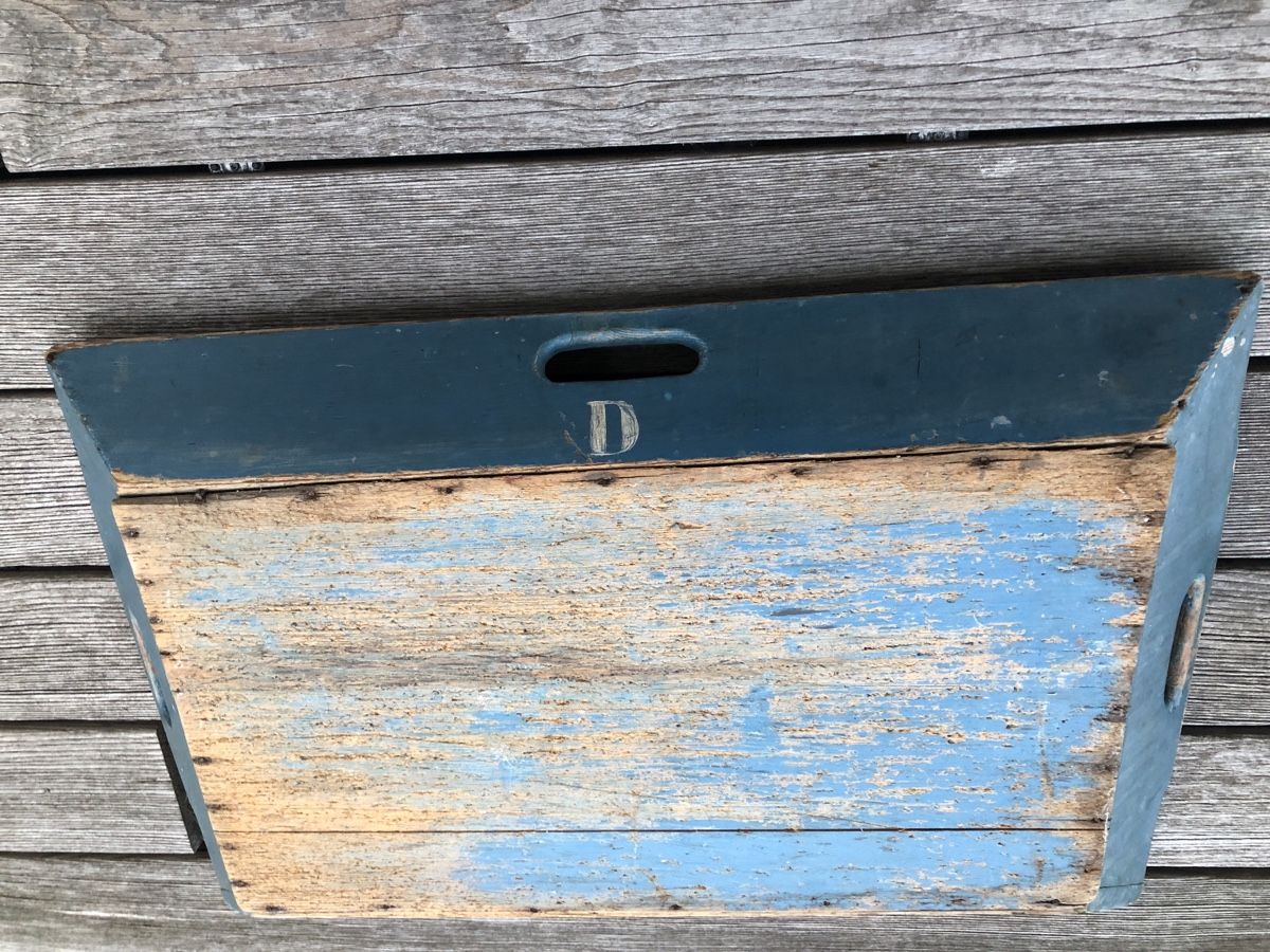 Servierplatten: Altes antikes Holztablett – Gebraucht aus Sirnach von Goforit2001 1
