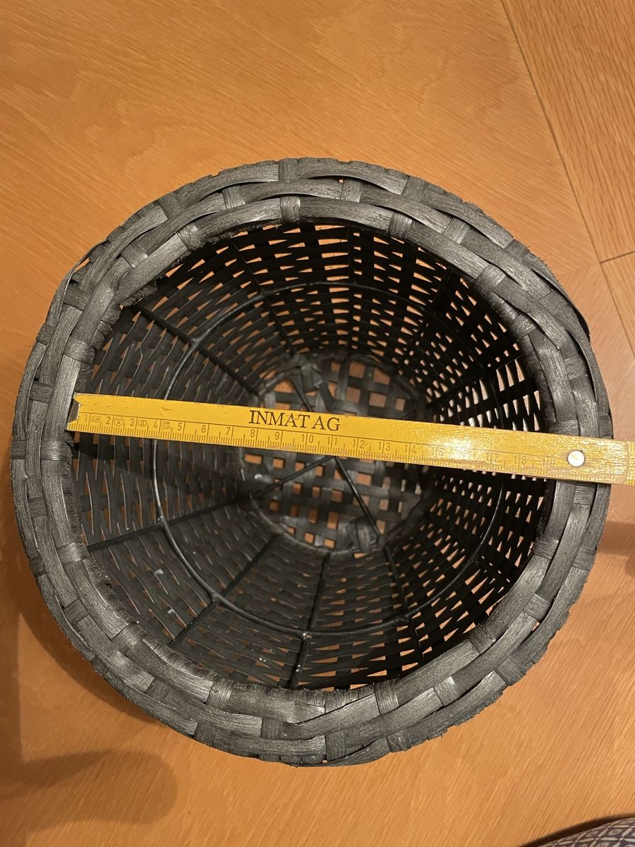 Tutte le decorazioni: Rattanübertopf – Usato da Aeugst am Albis venduto da mia_7p89 2