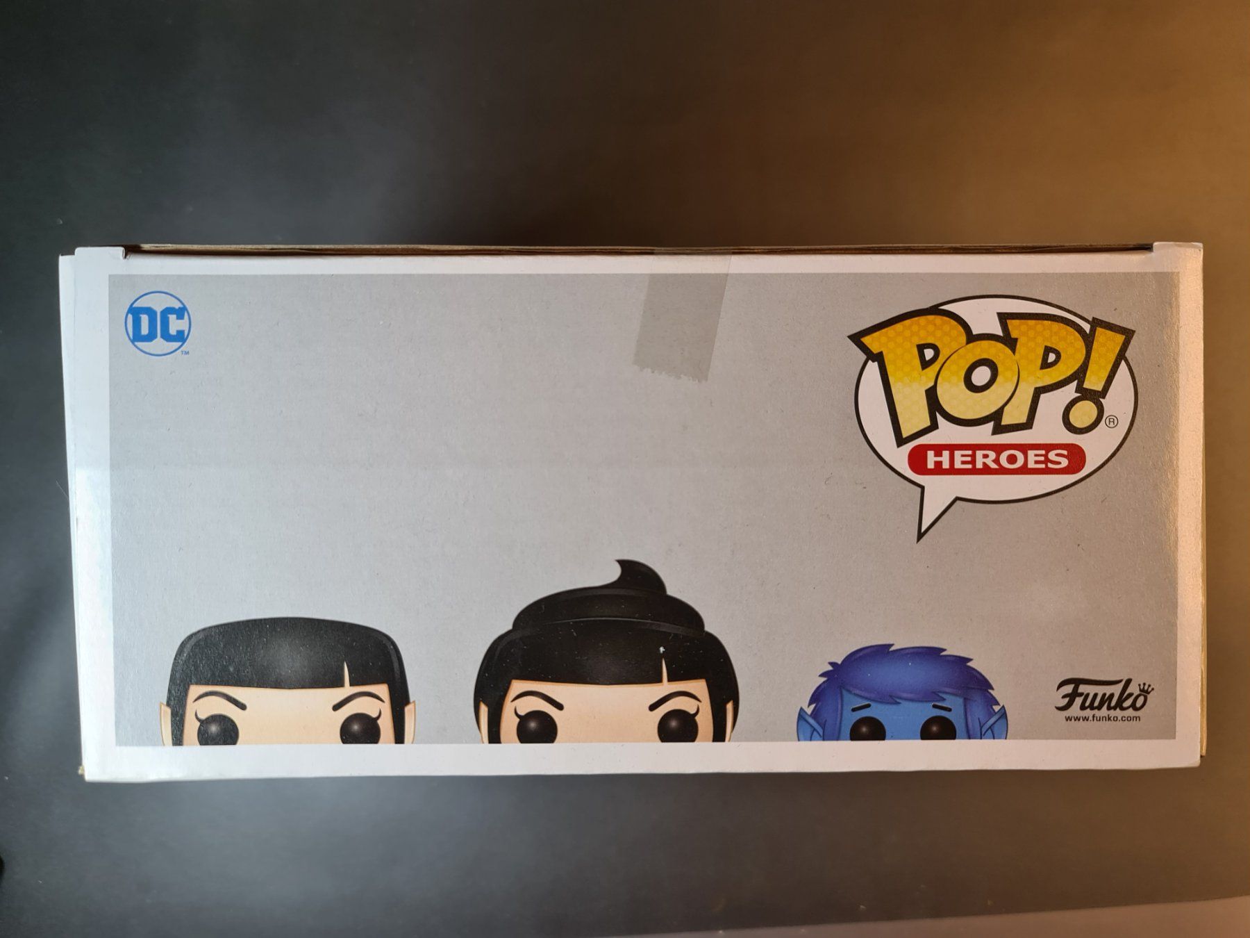 Funko Statuette: Funko Pop Wonder Twins 3 Pack 2017 Exclusive – Nuovo e nell'imballaggio originale da Elsau venduto da oli_2tdc 4