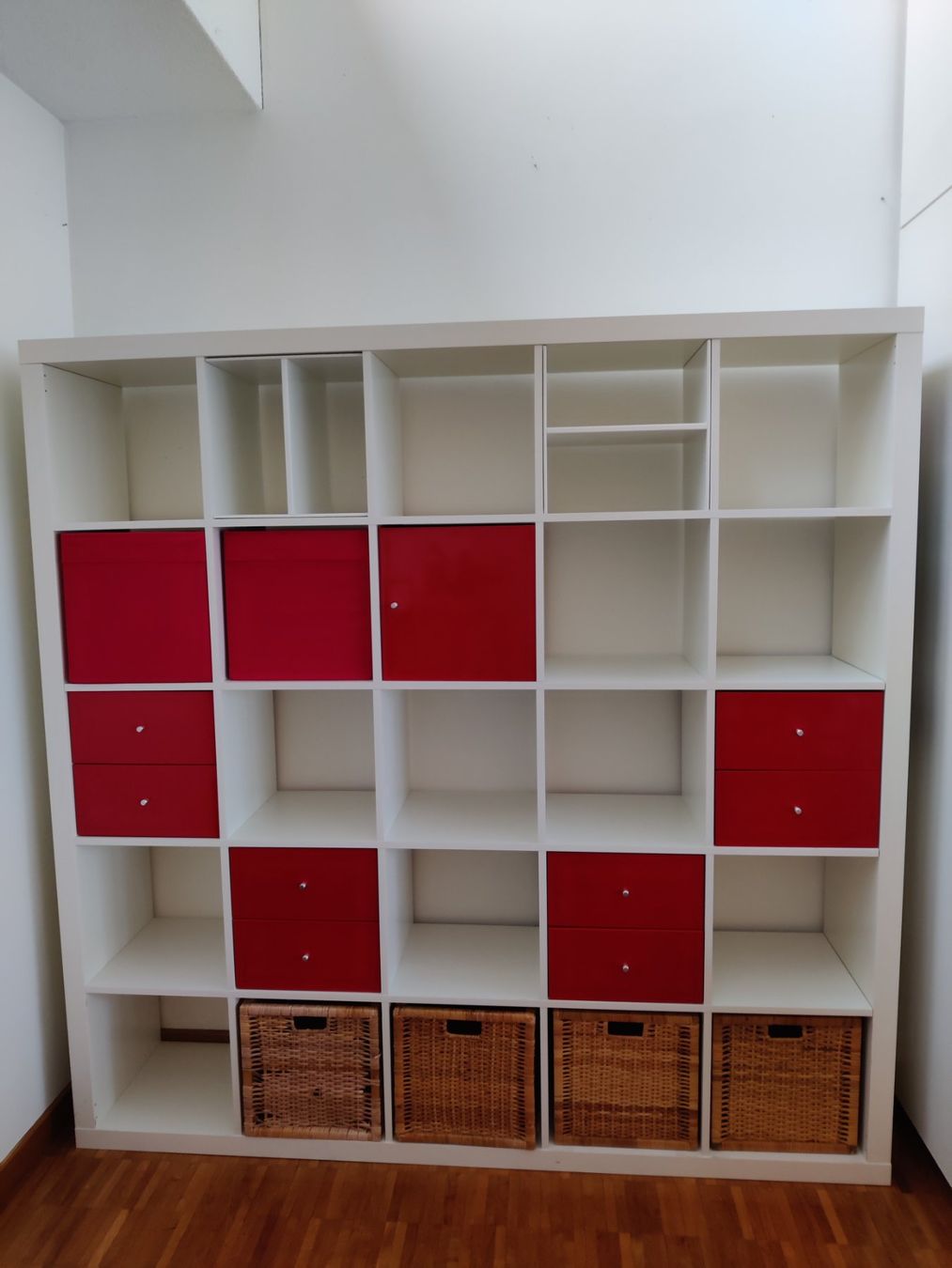 Ikea Étagères: Ikea Kallax 5x5 – D'occasion à Engelburg par skn_rz8x