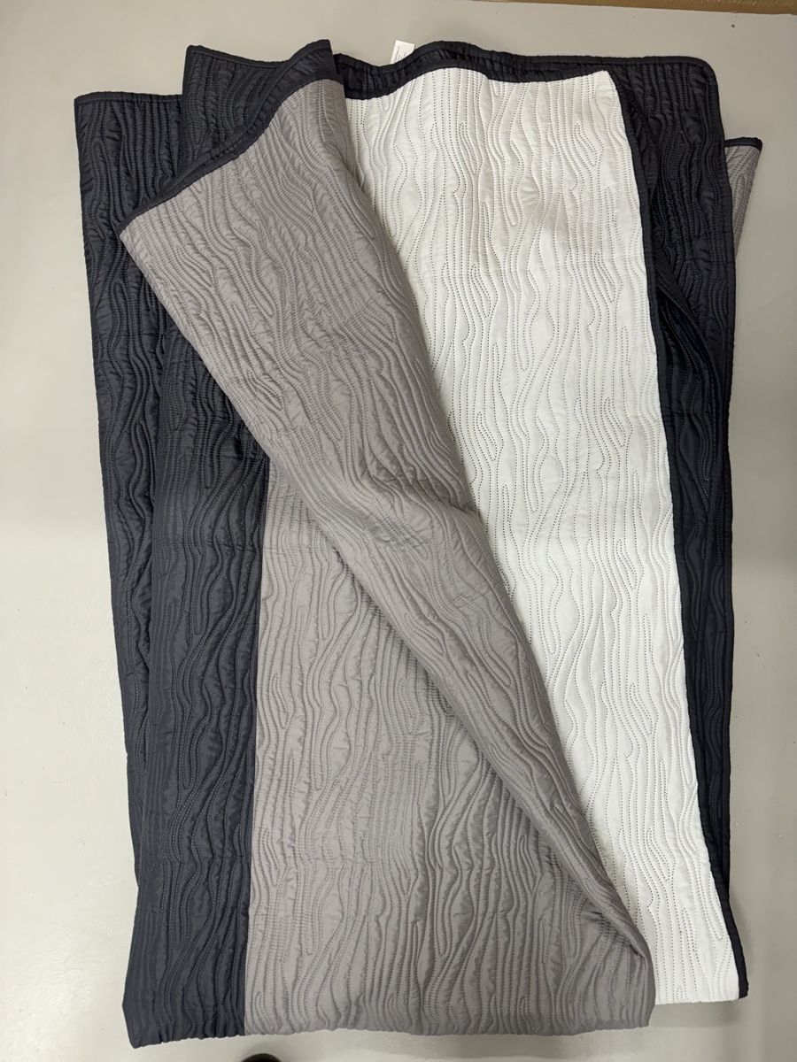 Coperte: Bed cover – Usato da Zürich venduto da yas_g5hf