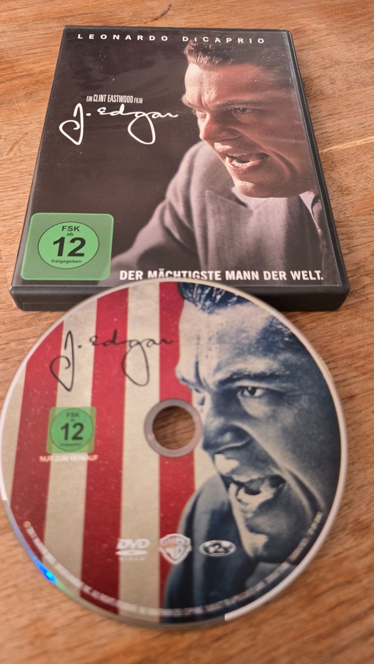 Tutti i DVDs: DVD: J. Edgar - Ein komplizierter Mann (FSK12) – Usato da Birmensdorf ZH venduto da Felice8400