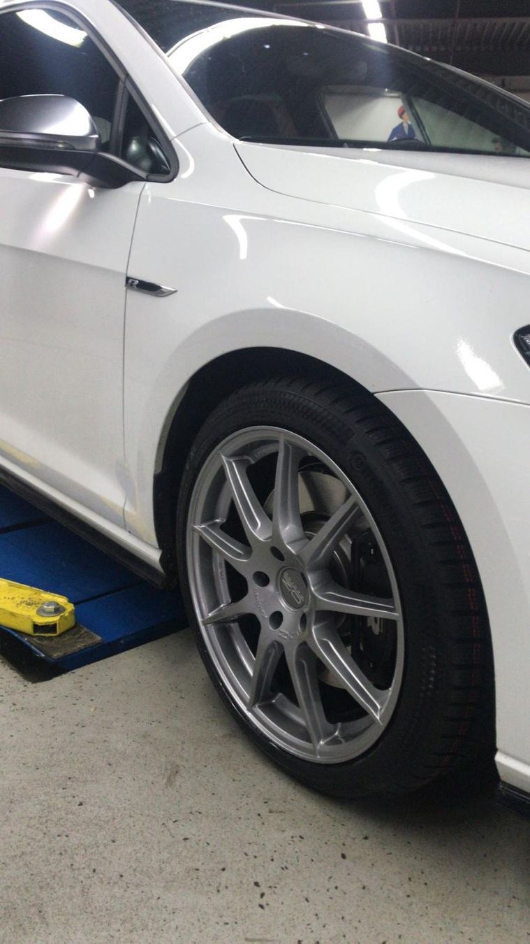 VW Autos: VW Golf 2.0 TSI R 4Motion DSG – Gebraucht aus Winterthur von Aristto.B 4