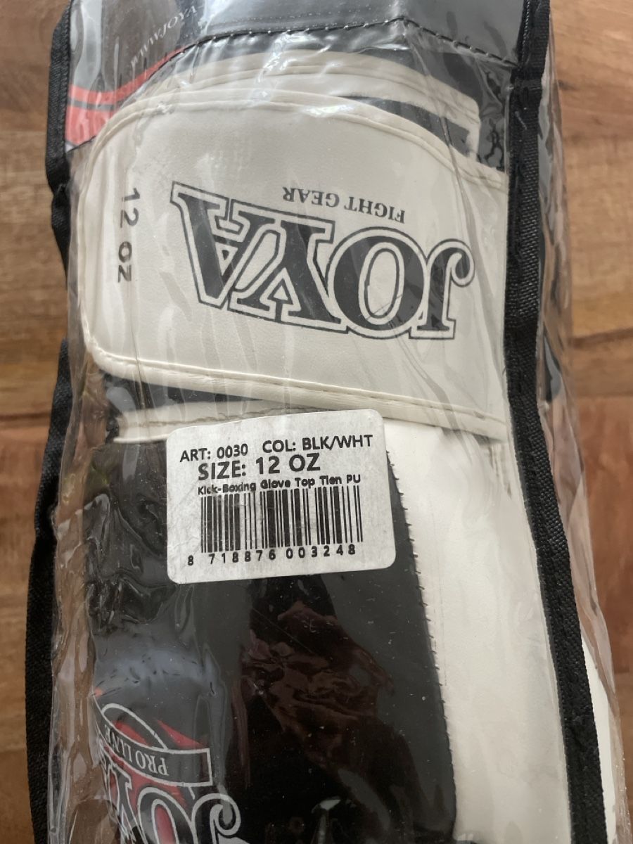 Joya Gear Guanti & manicotti: Boxhandschuhe Joya Pro Line 12 oz gebraucht – Usato da Dübendorf venduto da ame_nj7d 1