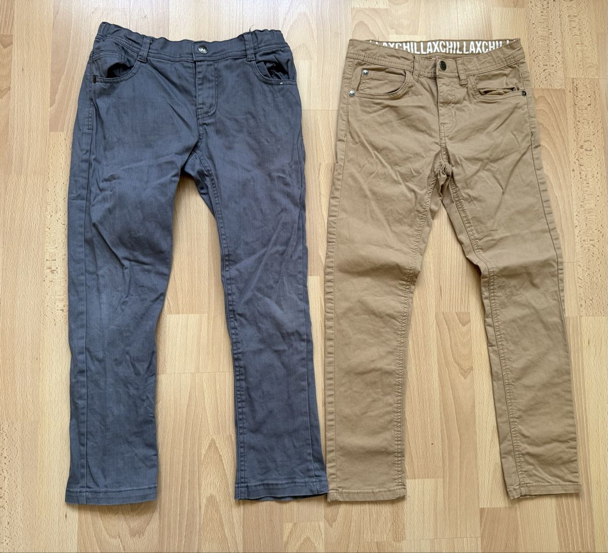 Pantaloni: Kinder Hosen Gr.128 – Usato da Kappelen venduto da nicole.vaucher