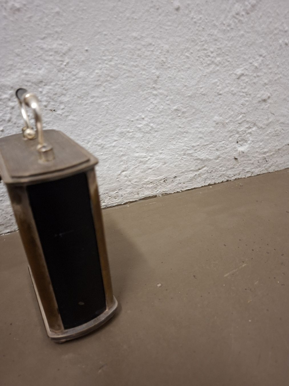 Wecker: Uhr – Gebraucht aus Olten von Mezopotamya 3