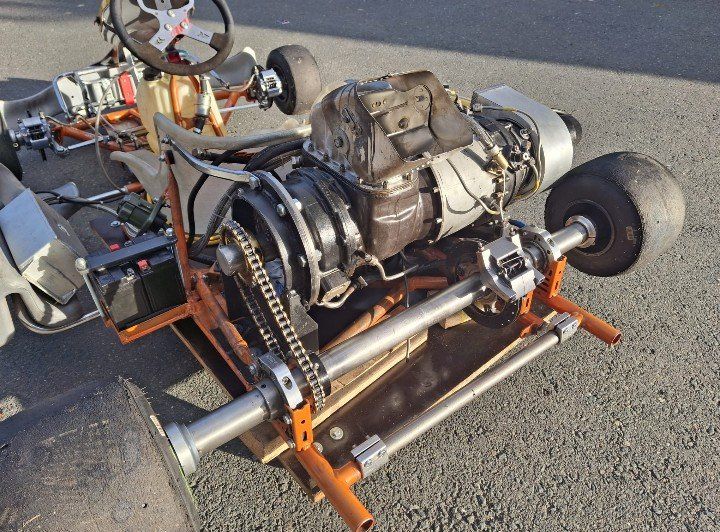 Go-Kart: Kart karting à turbine réacteur – Usato da Autigny venduto da Turbine_j85 3