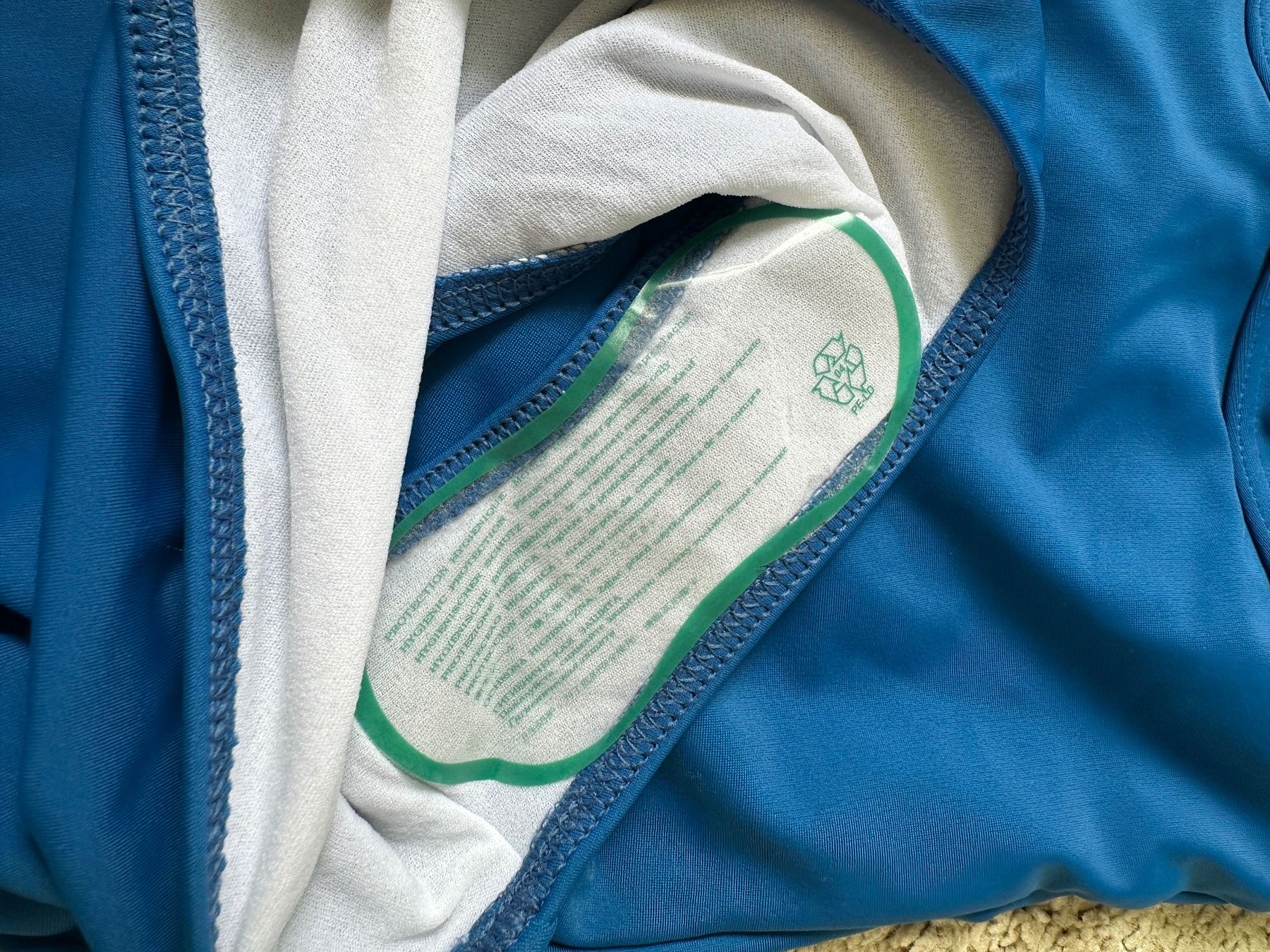 Petit Bateau Vestiti & Gonne: Petit bateau costume SX – Nuovo e nell'imballaggio originale da Pregassona venduto da Reluxuryspace 2