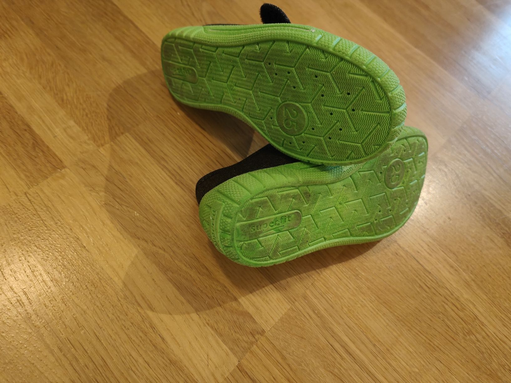 Superfit Scarpe per ragazzi: Superfit Finken 25 – Usato da Einsiedeln venduto da jel_hjm5 1