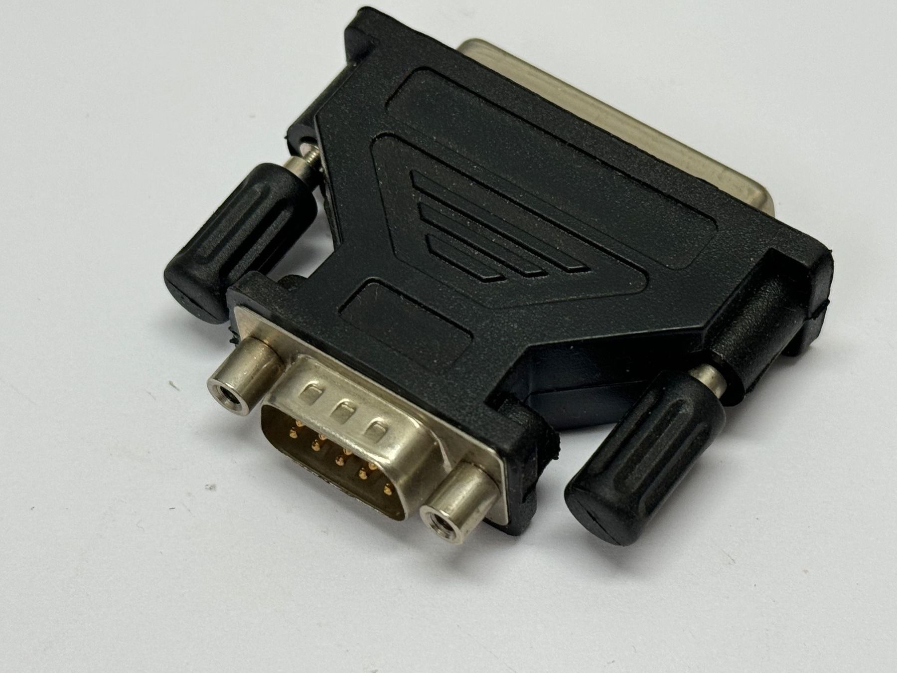 Unità & Adattatore: D-Sub Adapter / Stecker RS 232 – Nuovo (secondo la descrizione) da Humlikon venduto da GX30 1