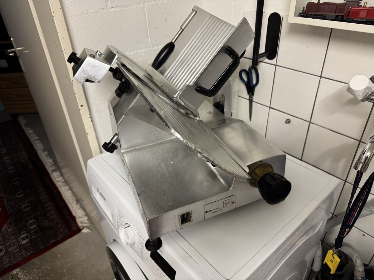 Elettrodomestici da cucina: Aufschnittmaschine Regina – Difettoso da Zunzgen venduto da milesdavis76 1