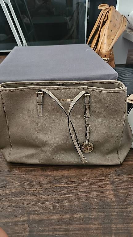 Borse da donna: Michael Kors Tasche – Usato da Amriswil venduto da dga_b9vw 2