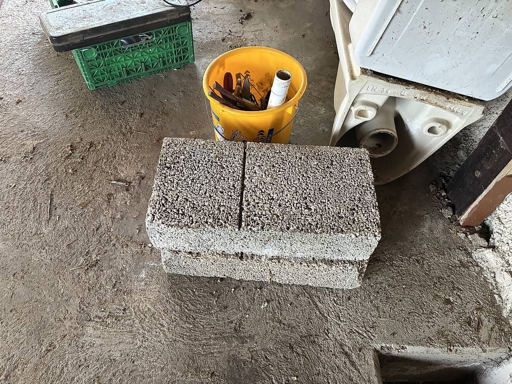 Materiale di riempimento: Baumaterial zum Abholen  – Usato da Knutwil venduto da Momon 1