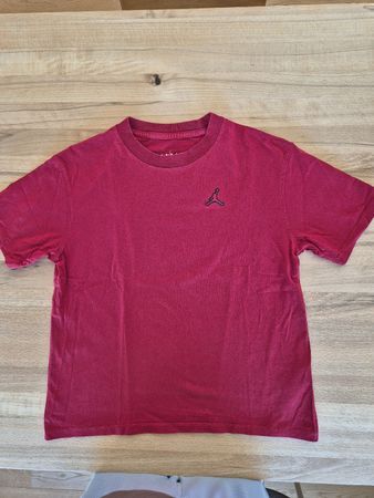 Jordan T-Shirt Rot Grösse S Loose Fit guter Zustand