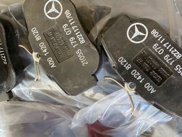 Mercedes Bremsbeläge A001 420 81 20 385 passt zu diversen