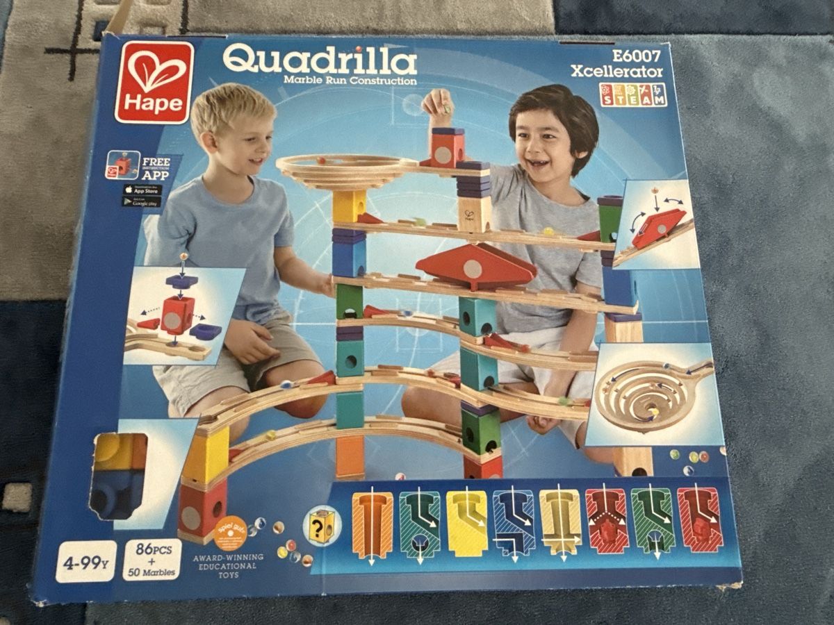 Hape Spielzeuge:  Murmelbahn (kugelbahn) mit Zubehör E6007 – Gebraucht aus Sonnental von Karikas