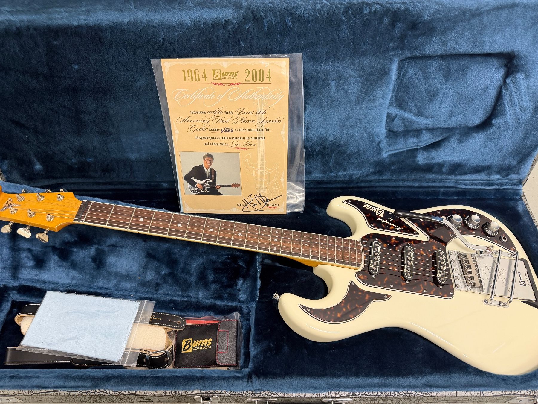 Strumenti musicali: Burns Hank Marvin • 40th Anniversary • Limited Edition – Nuovo (secondo la descrizione) da Rapperswil SG venduto da bjo_72lx 3