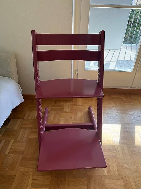 Seggioloni: Tripp Trapp Stokke in violett – Usato da Zürich venduto da Technoclimbing 2