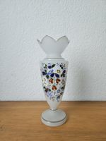 Vintage 1920 Vase matt Milchglas mit handgemalten Blumen