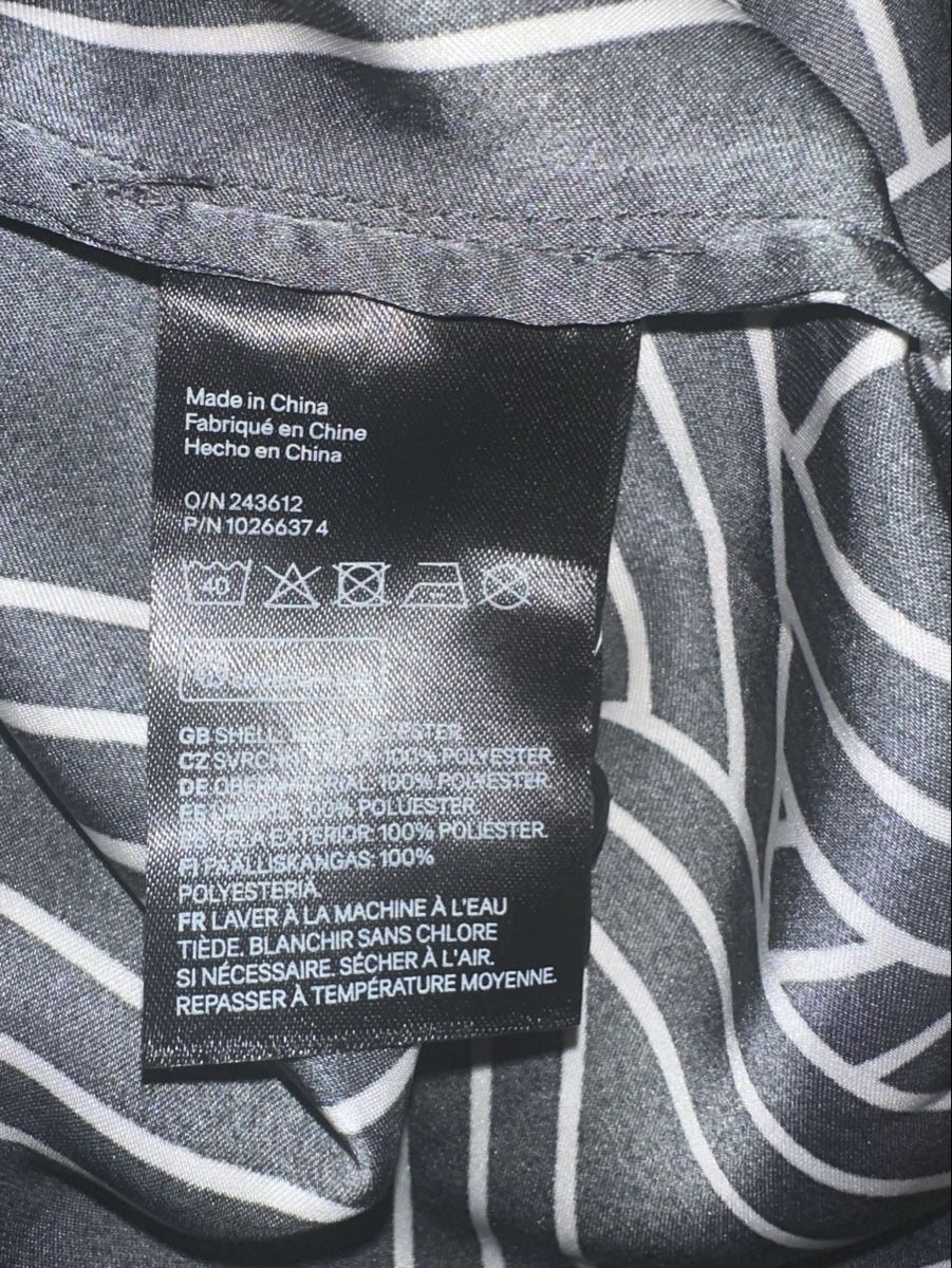 H&M Camicette: H&M BLUSE GR. L NEU – Nuovo e nell'imballaggio originale da Unteraegeri venduto da MH203 8