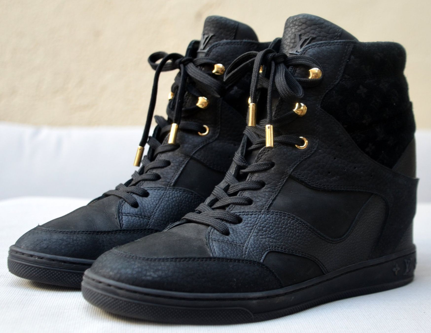 Louis Vuitton Scarpe da donna: Louis Vuitton Sneakers .40 – Usato da Collonges venduto da Allegree 2