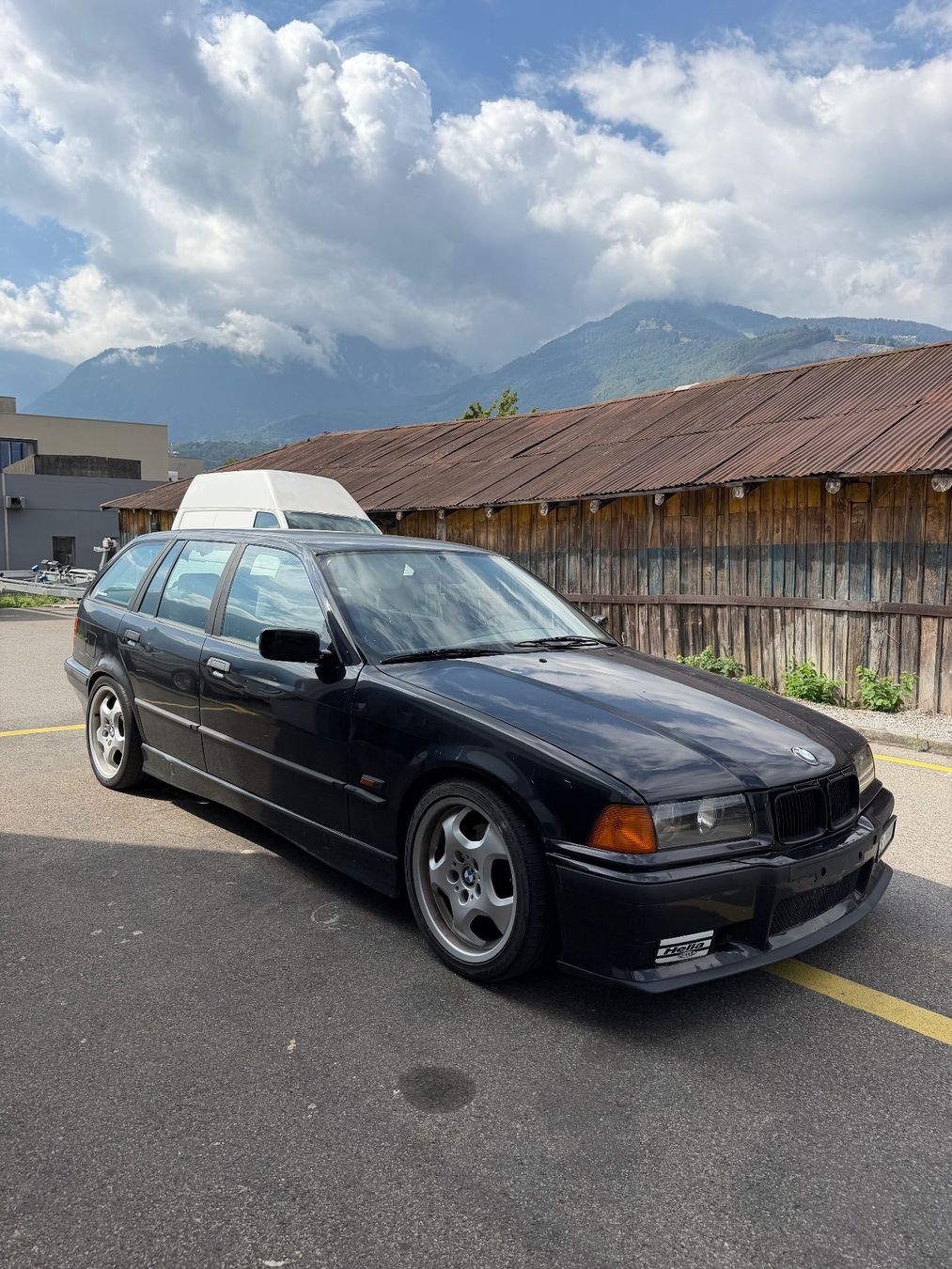 BMW Automobili: BMW 323i e36 217’200 km – Usato da Collombey venduto da Mike_psg 2