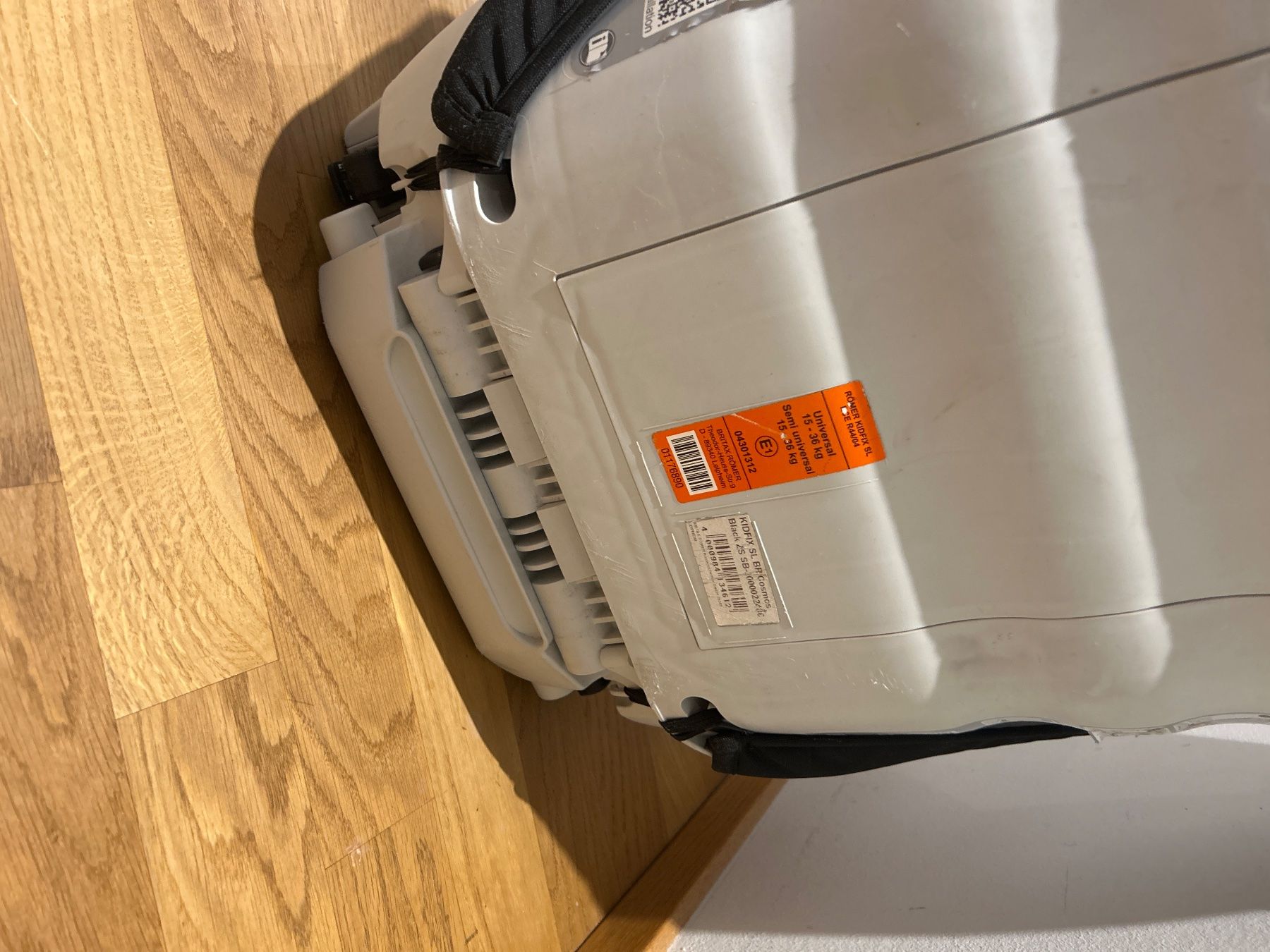 Britax Römer Seggiolini per auto: Kindersitz Britax Römer – Usato da Rothrist venduto da V_B24 1