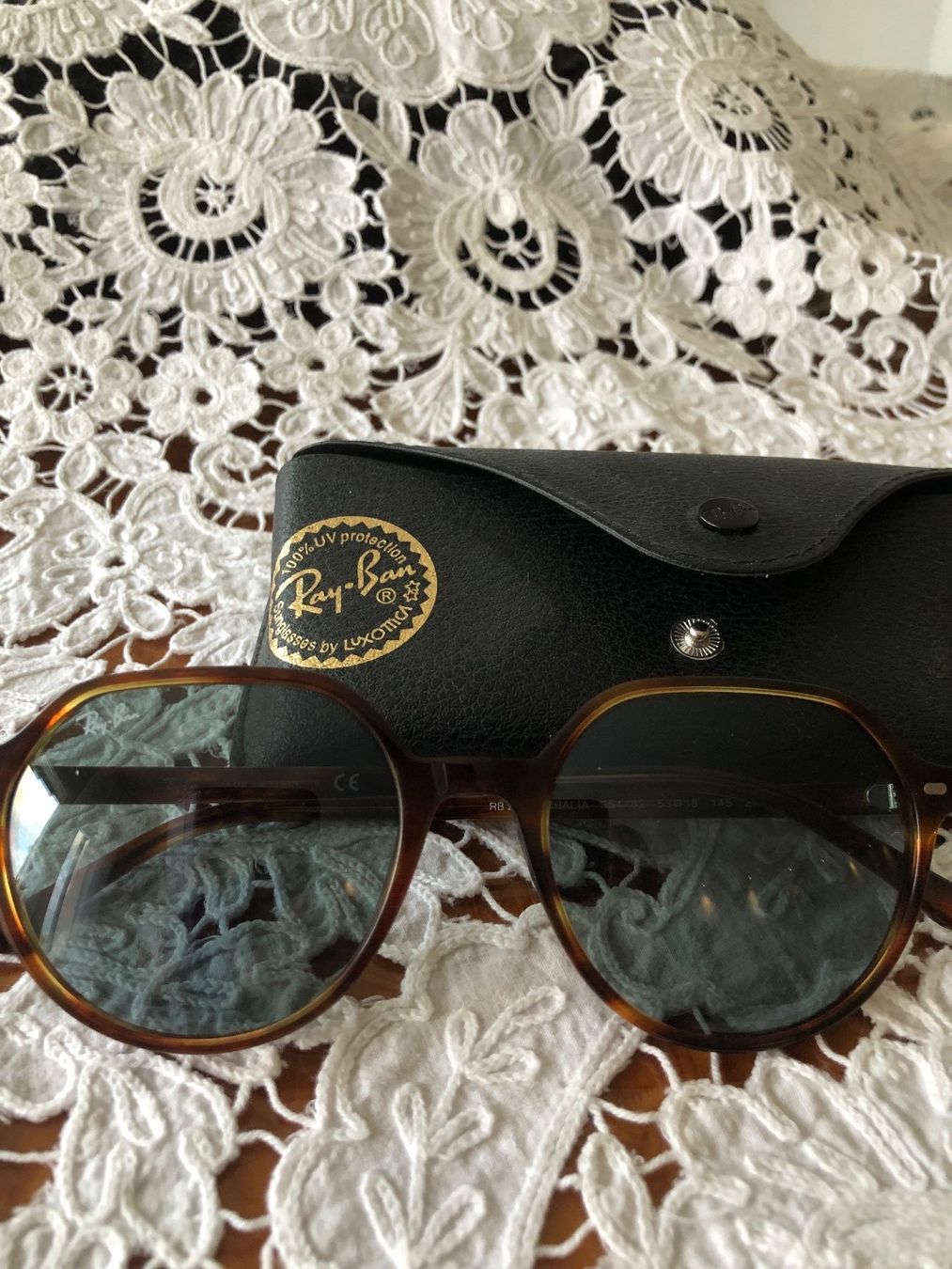 Ray-Ban Occhiali & Lenti: Ray Ban Sonnenbrille – Nuovo (secondo la descrizione) da Niederhasli venduto da bluedog21 1