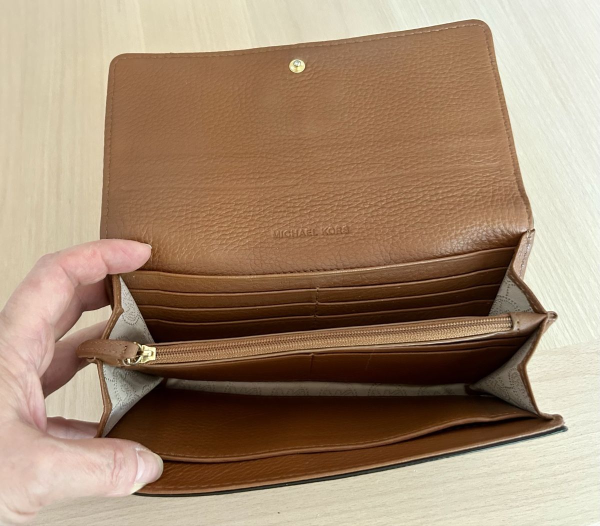 Michael Kors Portefeuilles: Portefeuille MICHAEL KORS – D'occasion à Bernex par api_yfy2 3