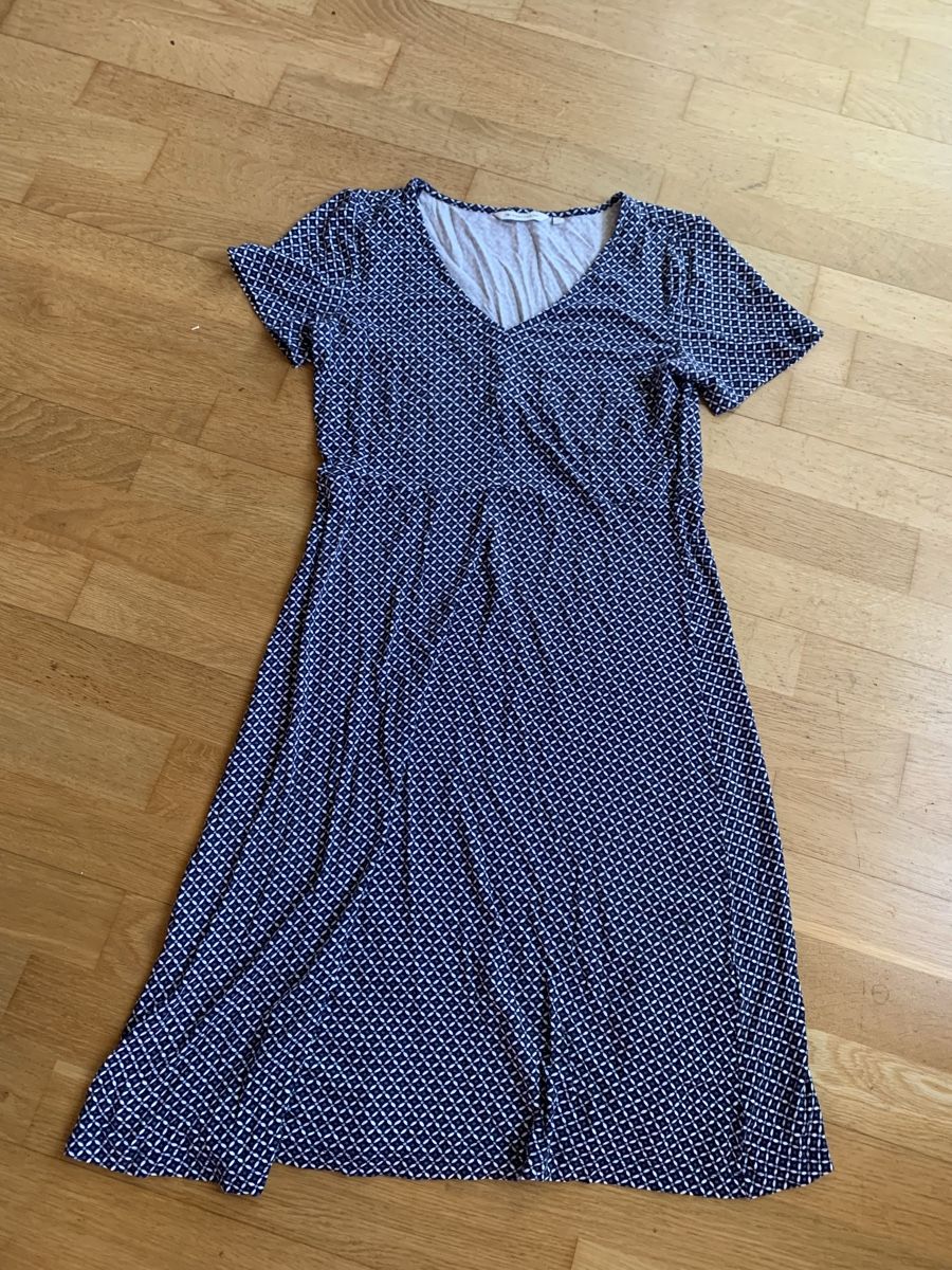 Robes: Damen Kleid Gr. 34 – Neuf (Voir description) à Sempach par katzaana3