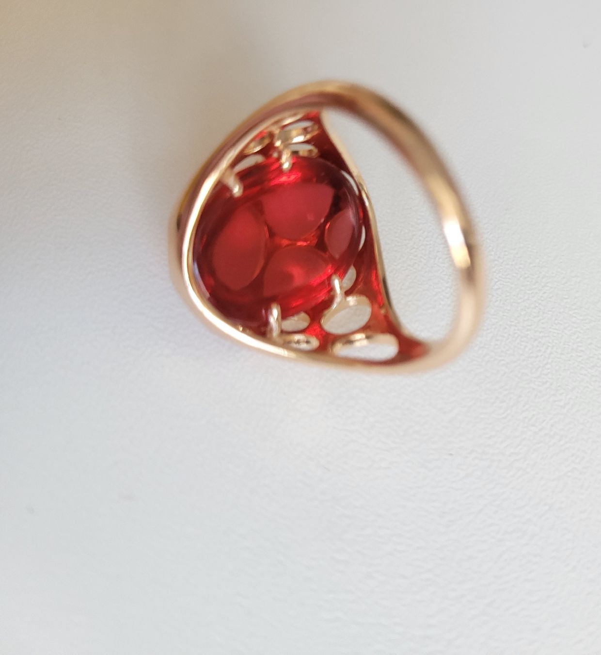 Anelli: Bague Statement — Plaqué Or & Pierre Rouge – Nuovo (secondo la descrizione) da Bernex venduto da Dariafr 1