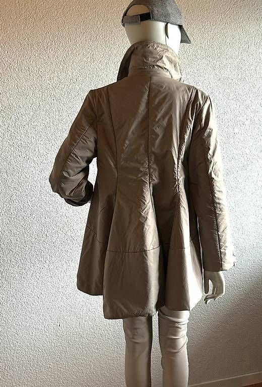 Giacche: Steppjacke in coolem Design, Gr. M/L – Usato da meggen venduto da Njamiro 3