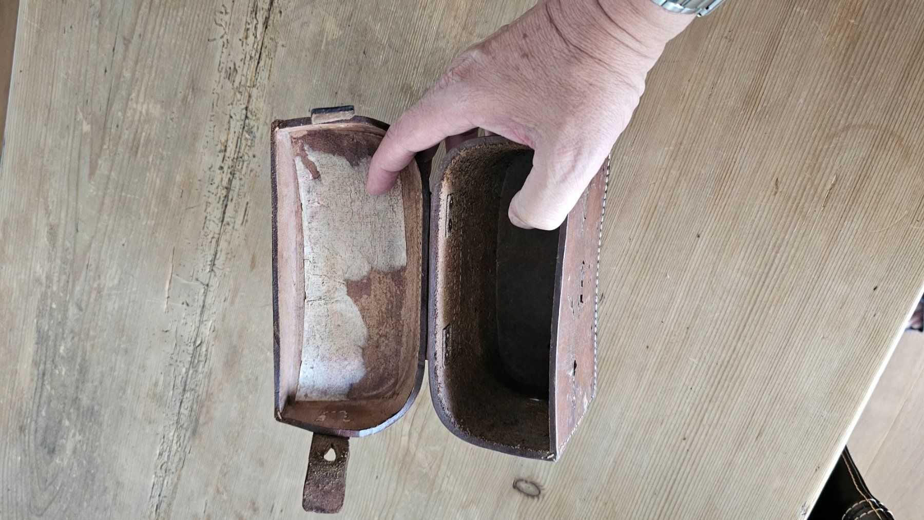 Schweizer Armee Taschen: Antike Militärtasche – Gebraucht aus Widnau von franzh1961 3