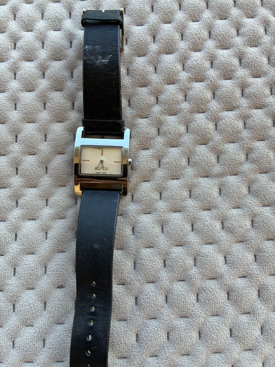 Alfex Montres: Alfex Damenuhr – D'occasion à Moleson-s-Gruyeres par Mosaikplastik