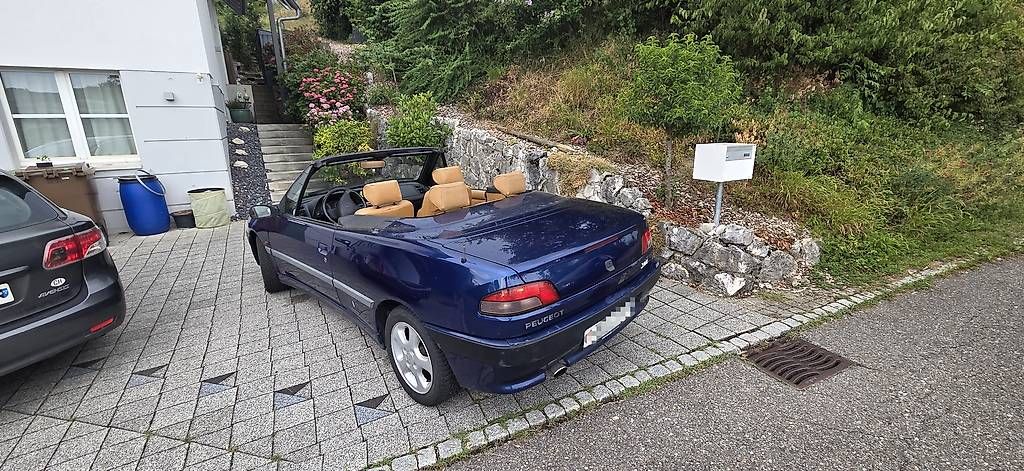 Autos: Peugeot Cabrio 2.0  – Gebraucht aus Attelwil von Callulu